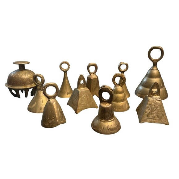 Vtg Etched Brass Bells Ceremony Bells Lot of 11 Made in India - Picture 2 of 6